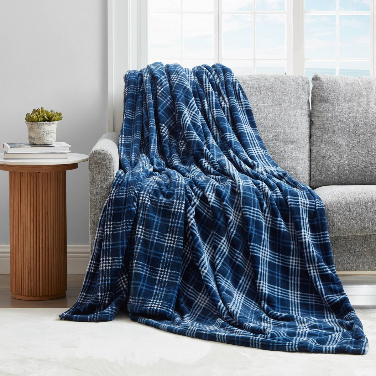 Nautica Gillbrooke Ultra Soft Plush Full/queen Blanket Blue Mirage